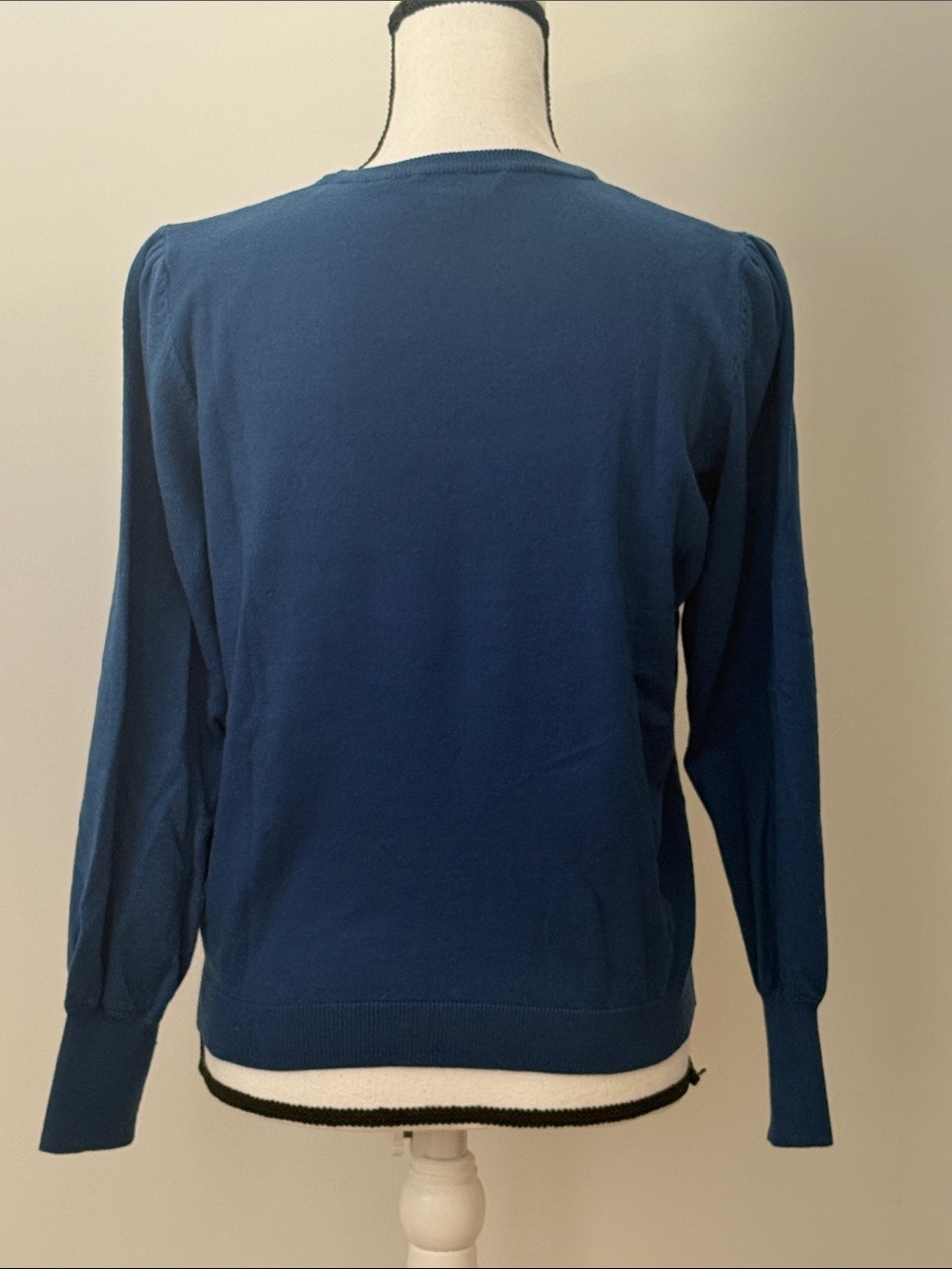 Studio 19 Women’s Simple Crewneck Long Sleeve Top in Teal Blue, Size Large - Picture 5 of 9